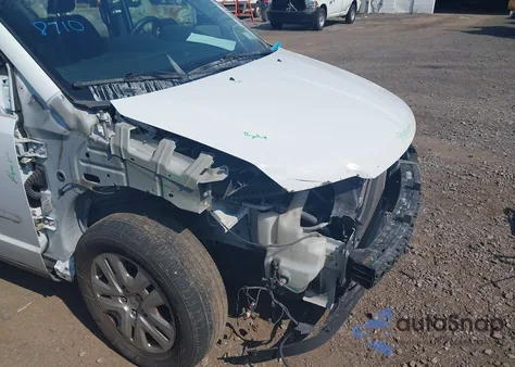 2015 Dodge Grand Caravan American Value Pkg z USA, uszkodzony, nr VIN 2C4RDGBG0FR649679